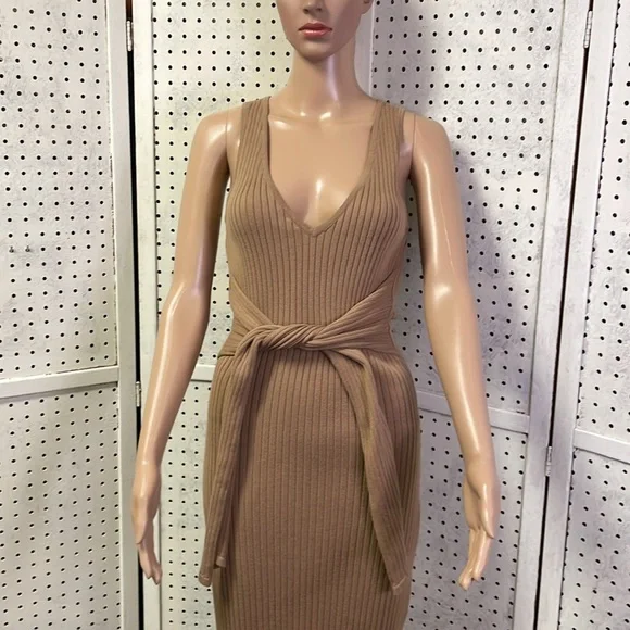 NWOT Good American - Picture 3 of 10